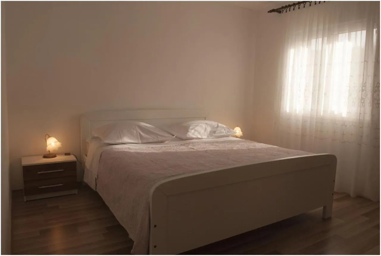 Apartment Mala Lamjana 8449A Kali Croatia