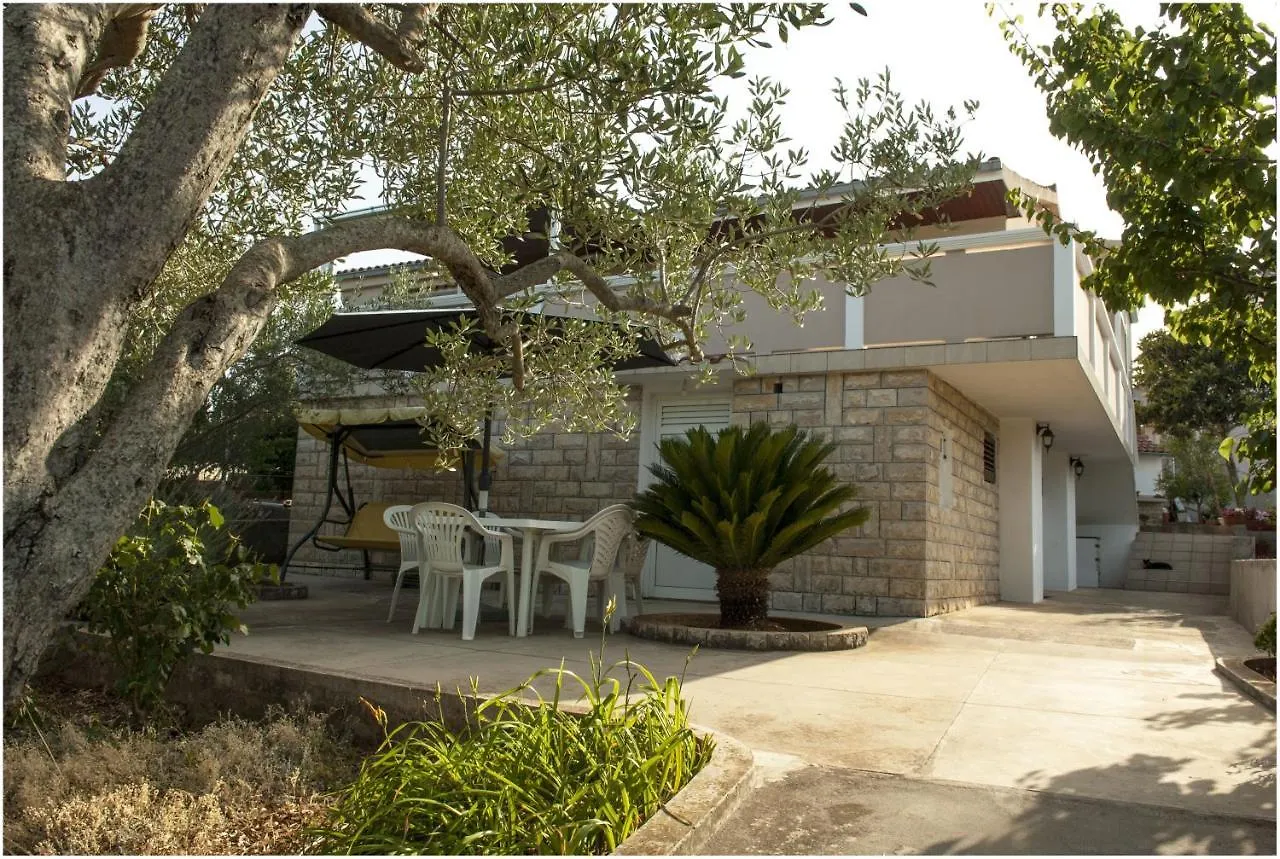 Apartment Mala Lamjana 8449A Kali Croatia